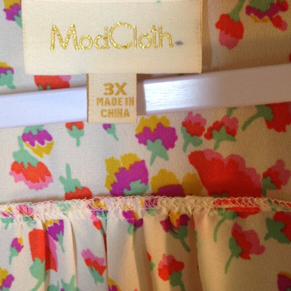 Modcloth Floral Print Blouse Top Long Sleeve Multicolor 3X - Picture 2 of 4